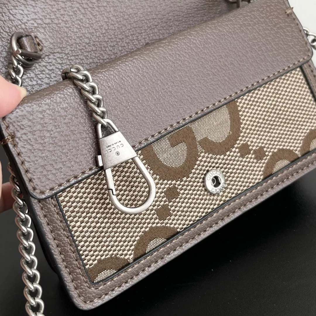 Trendy 8372 Gucci AAA Quality Messenger Bags For Women