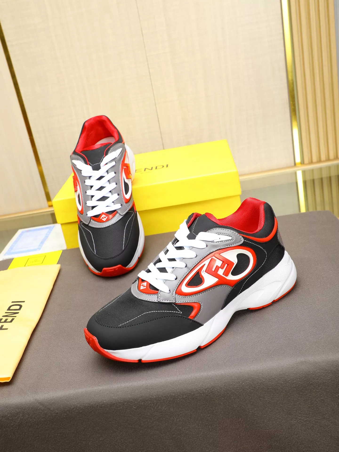 Trendy 8455 Fendi Casual Shoes For Men