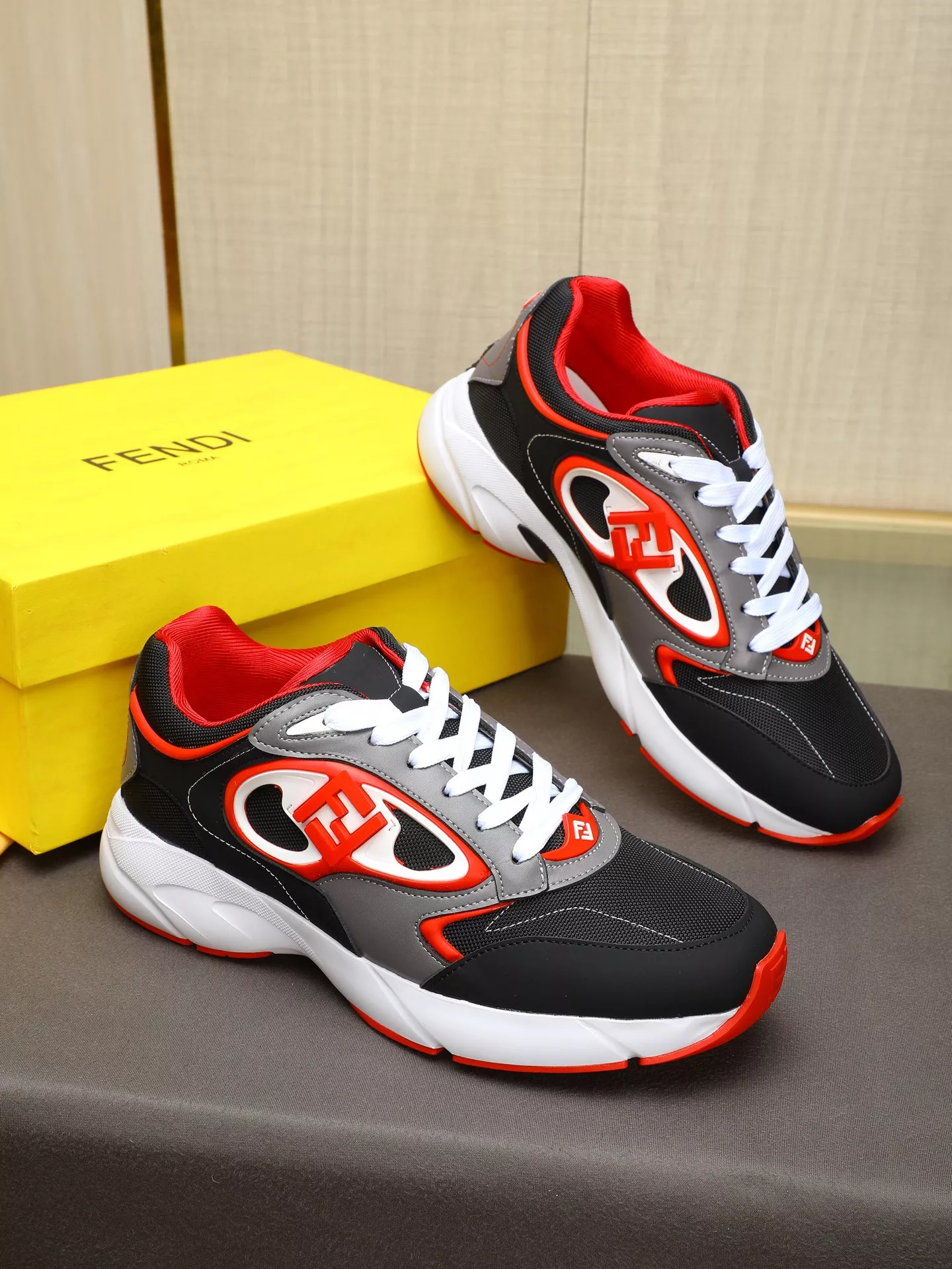 Trendy 8455 Fendi Casual Shoes For Men
