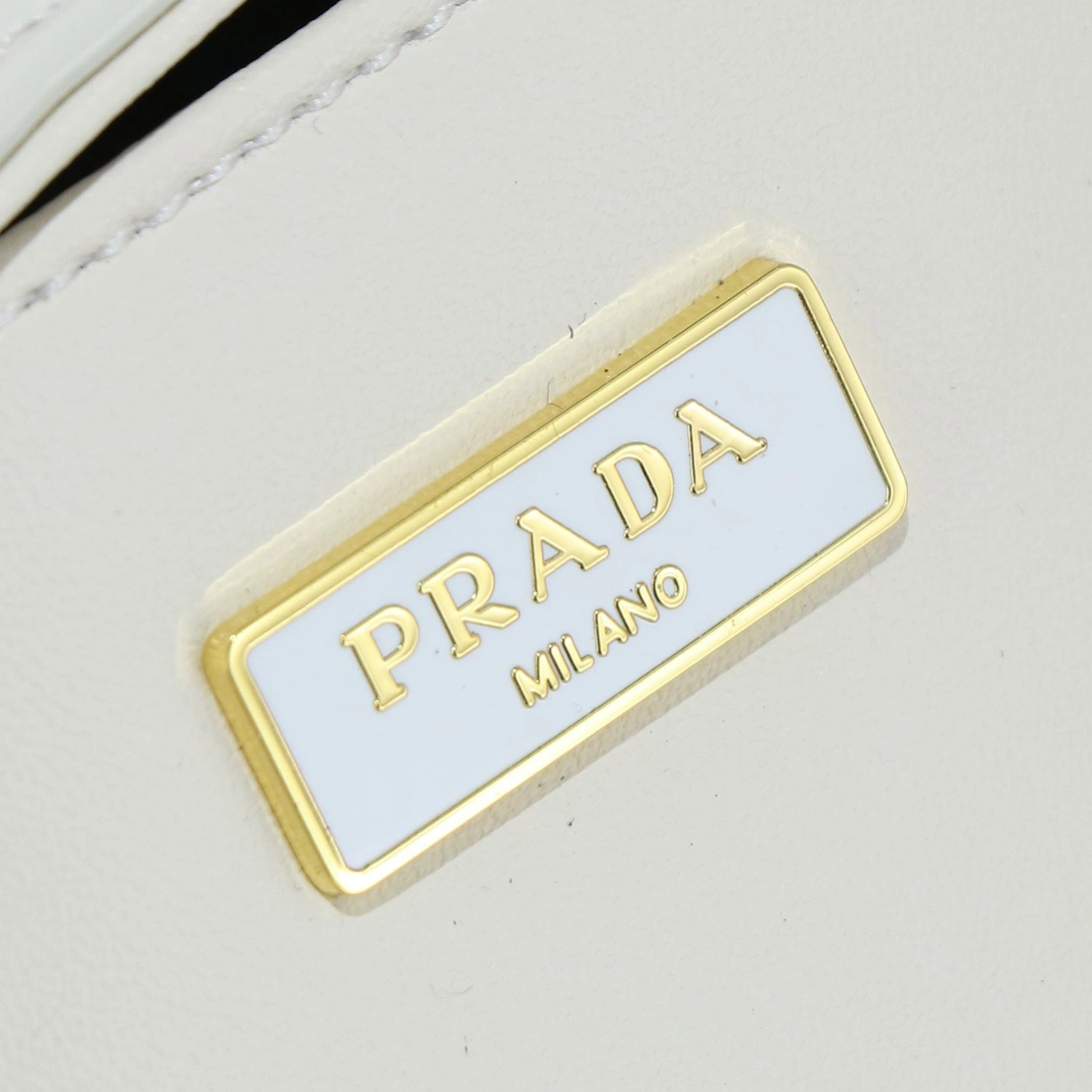 Trendy 8611 Prada AAA Quality Shoulder Bags For Women