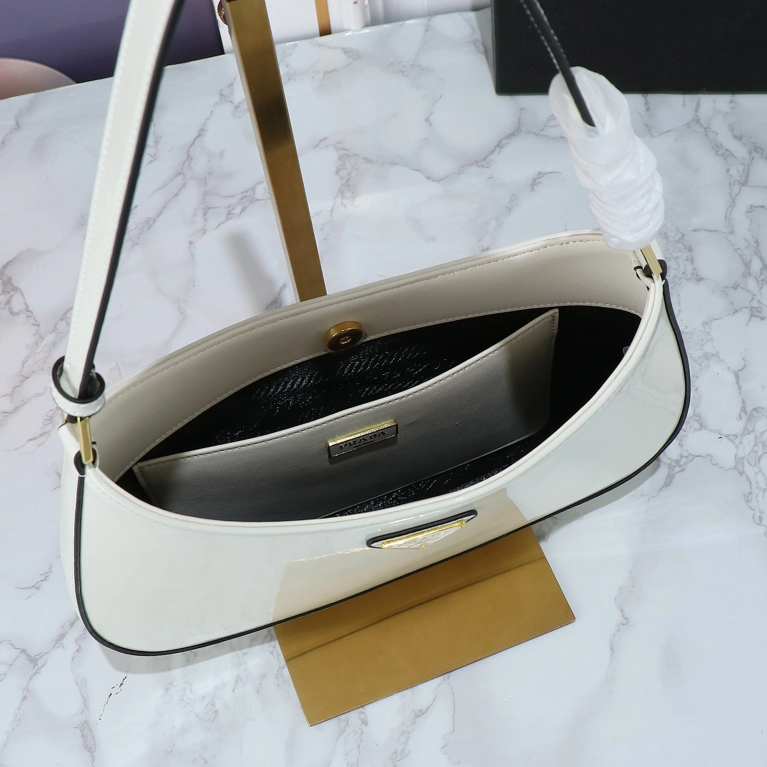 Trendy 8611 Prada AAA Quality Shoulder Bags For Women
