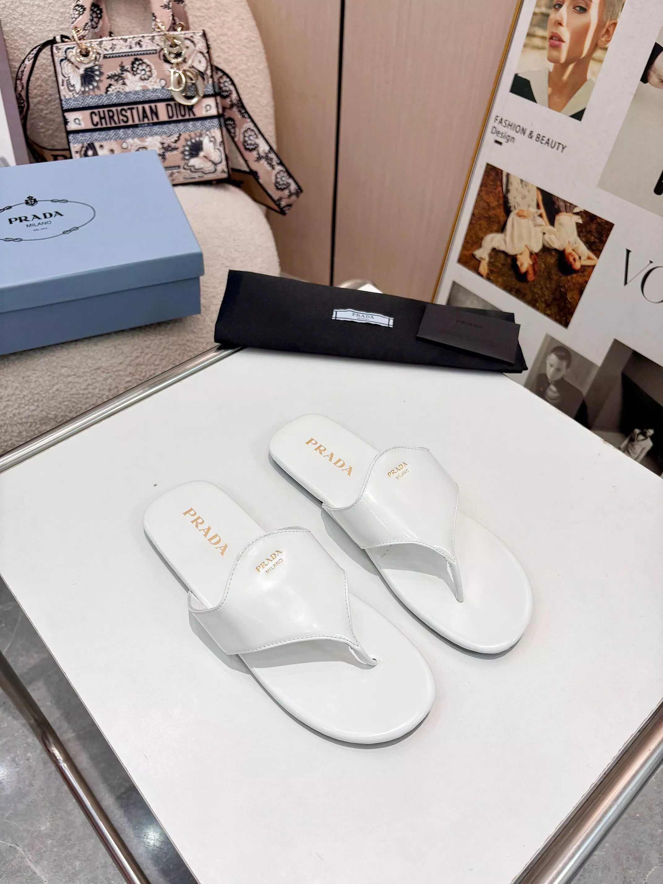 Trendy 8692 Prada Slippers For Women