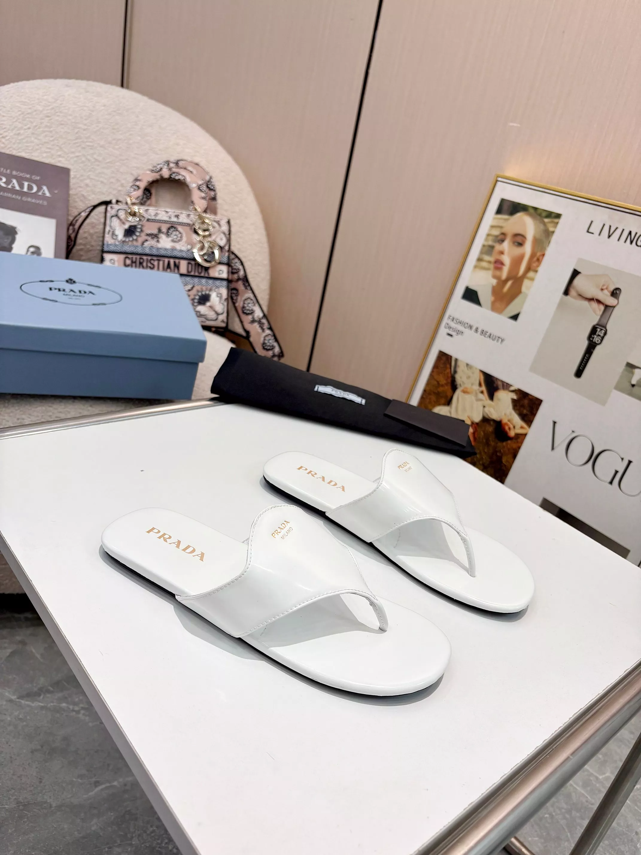 Trendy 8692 Prada Slippers For Women