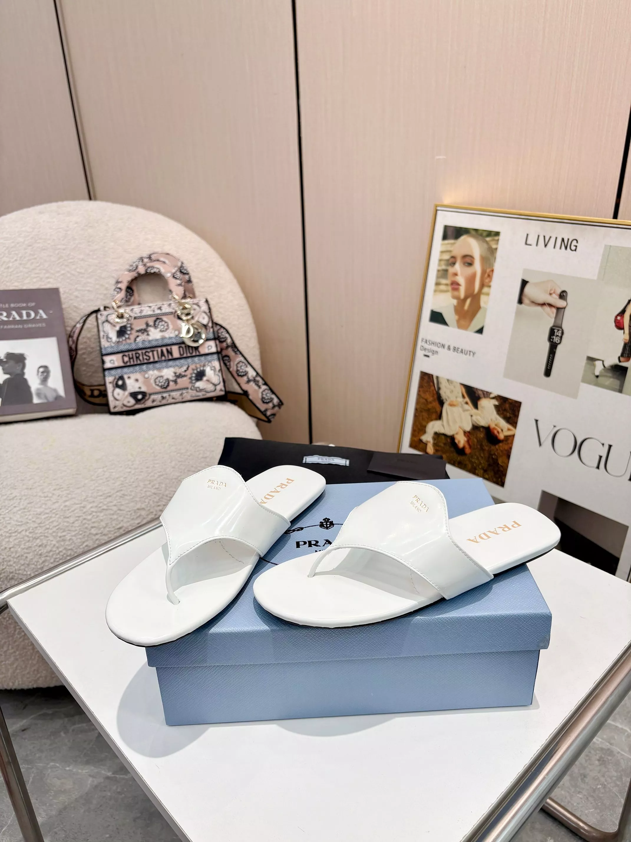 Trendy 8692 Prada Slippers For Women