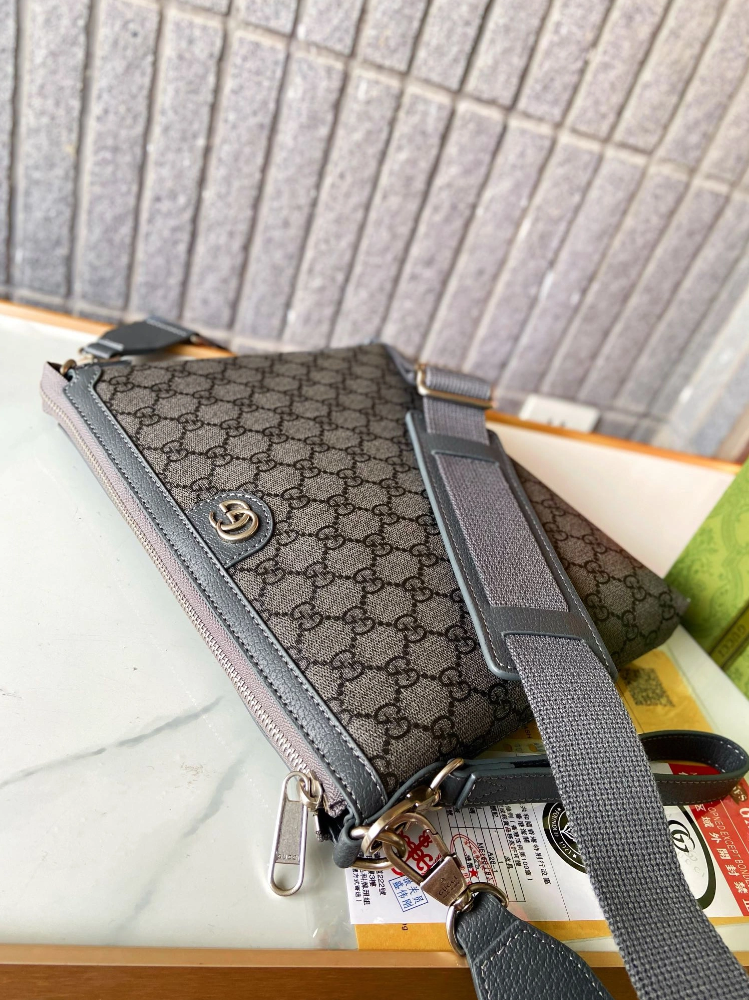 Trendy 8739 Gucci AAA Man Messenger Bags