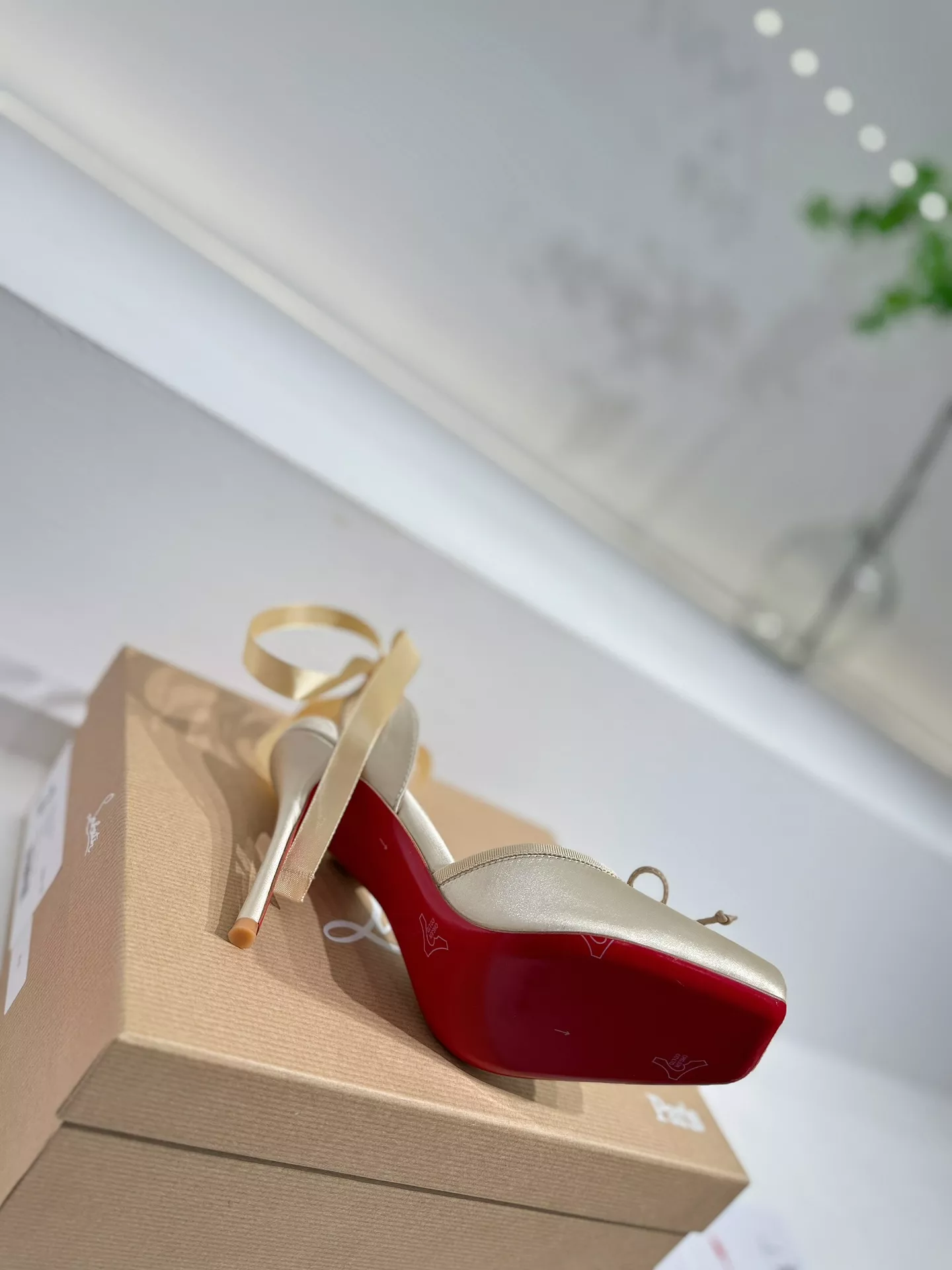 Trendy 8842 Christian Louboutin Sandal For Women