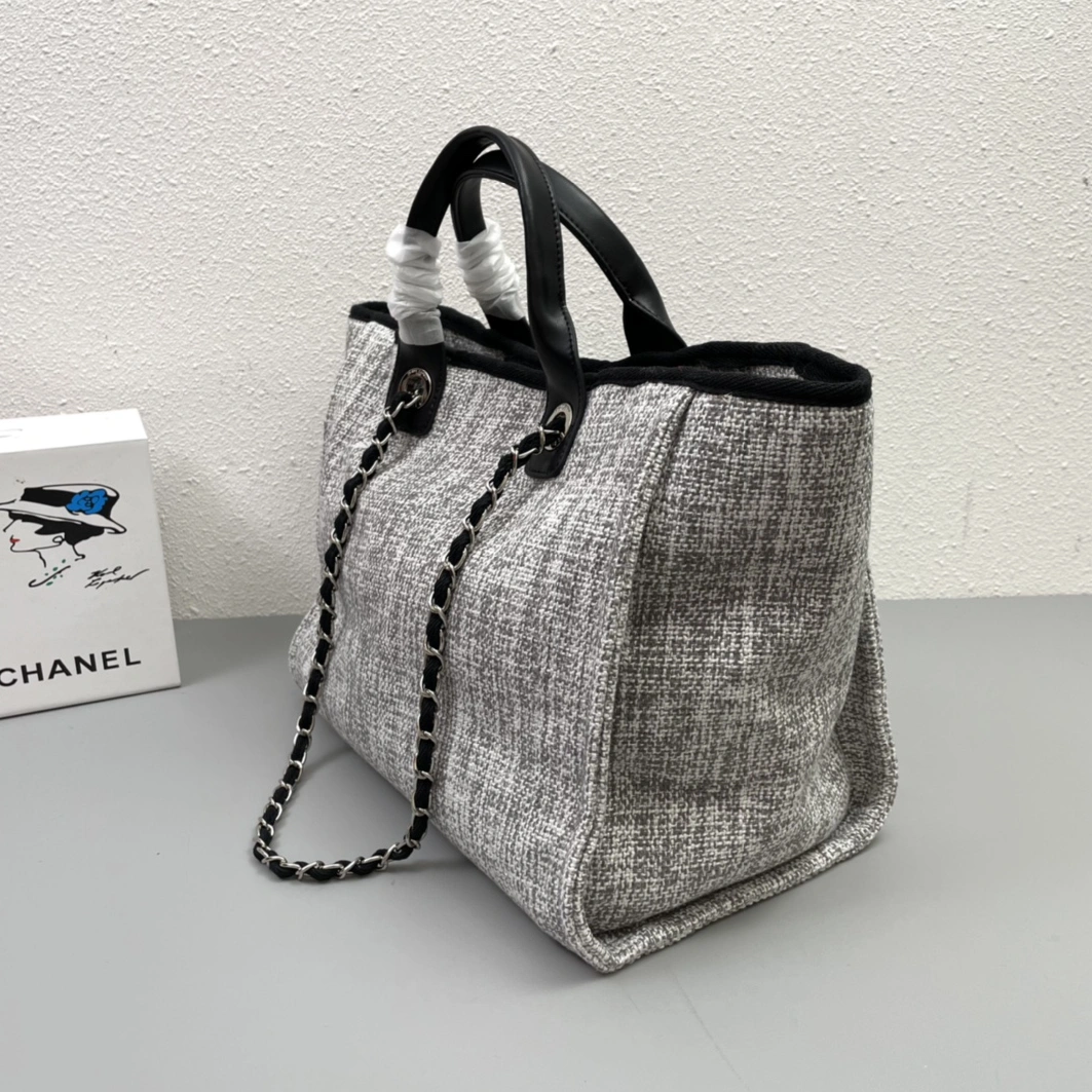 Trendy 8932 Chanel AAA Quality Handbags For Women