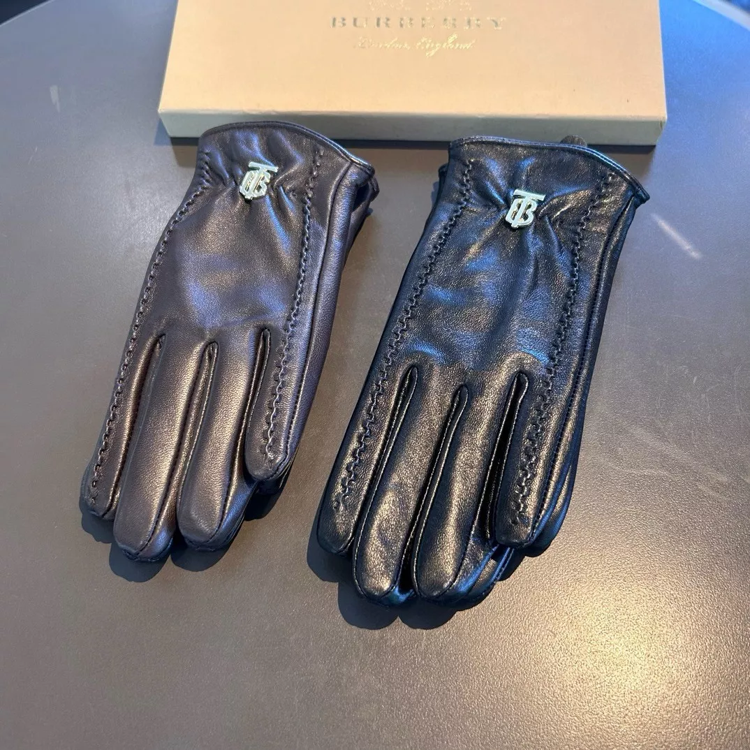 Trendy 8950 Burberry Gloves For Women