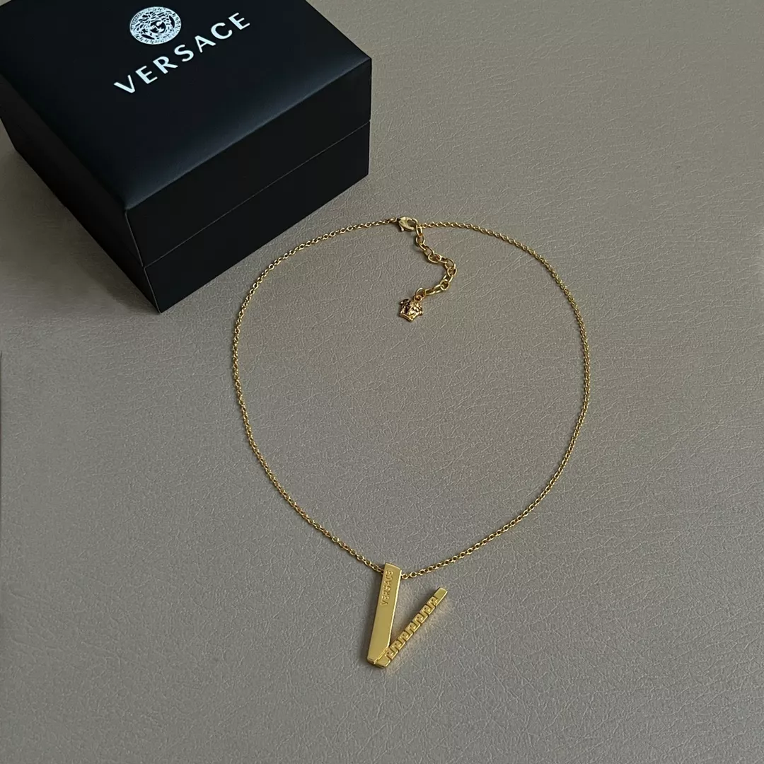 Trendy 9056 Versace Necklaces