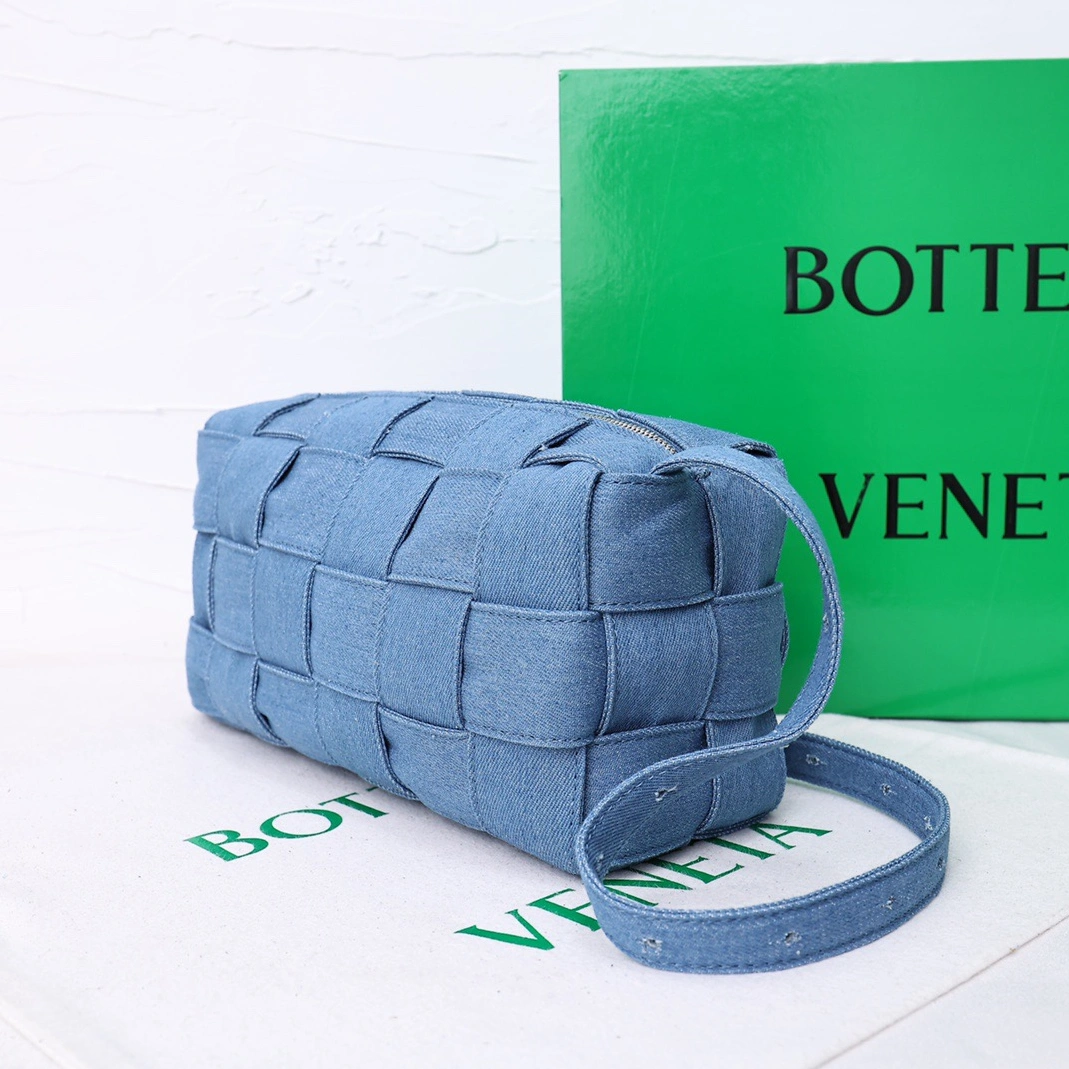 Trendy 912 Bottega Veneta BV AAA Quality Messenger Bags For Women