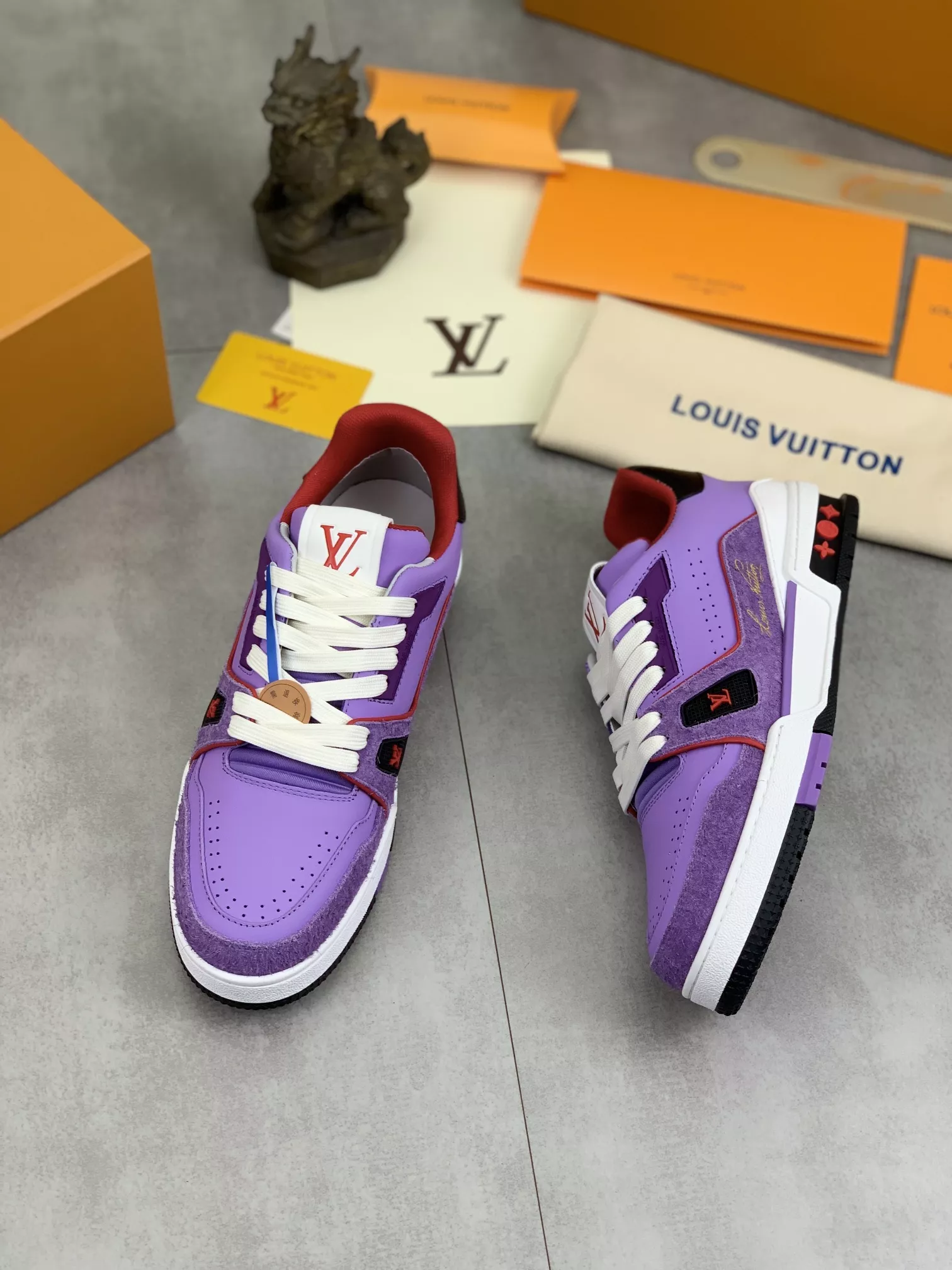 Trendy 9215 Louis Vuitton Casual Shoes For Men