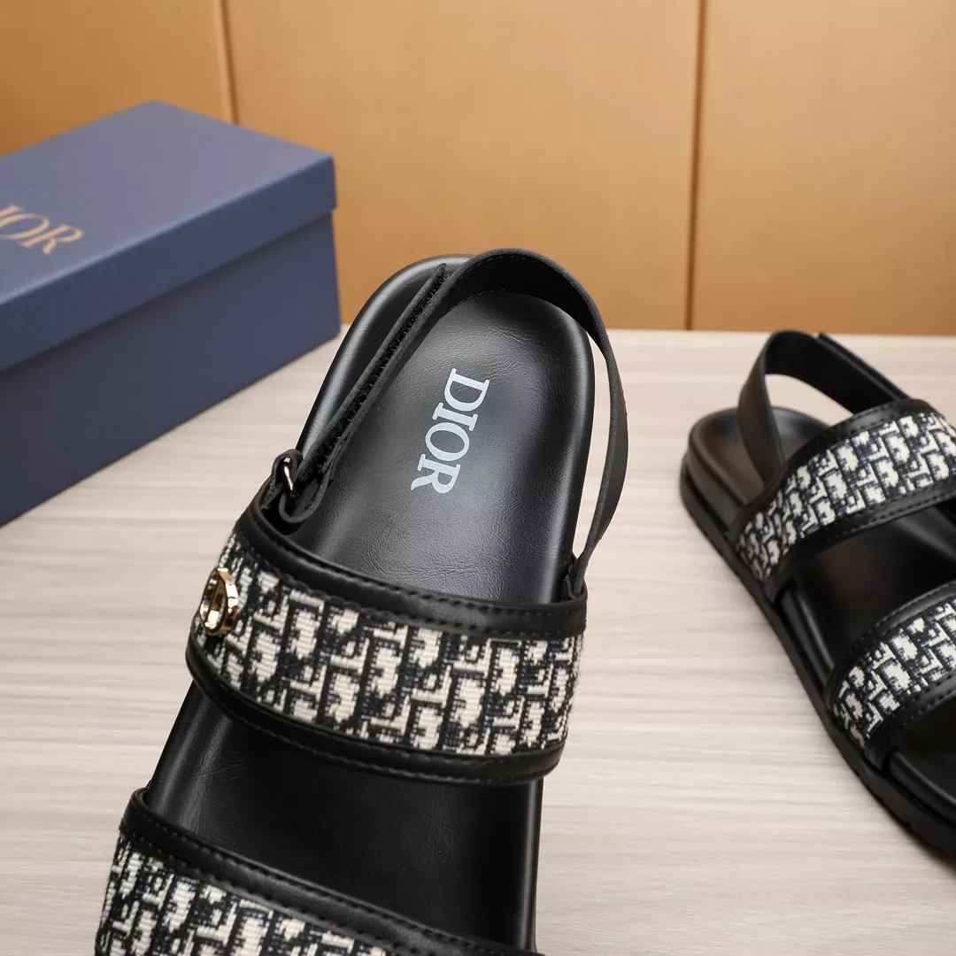 Trendy 9272 Christian Dior Sandal For Men