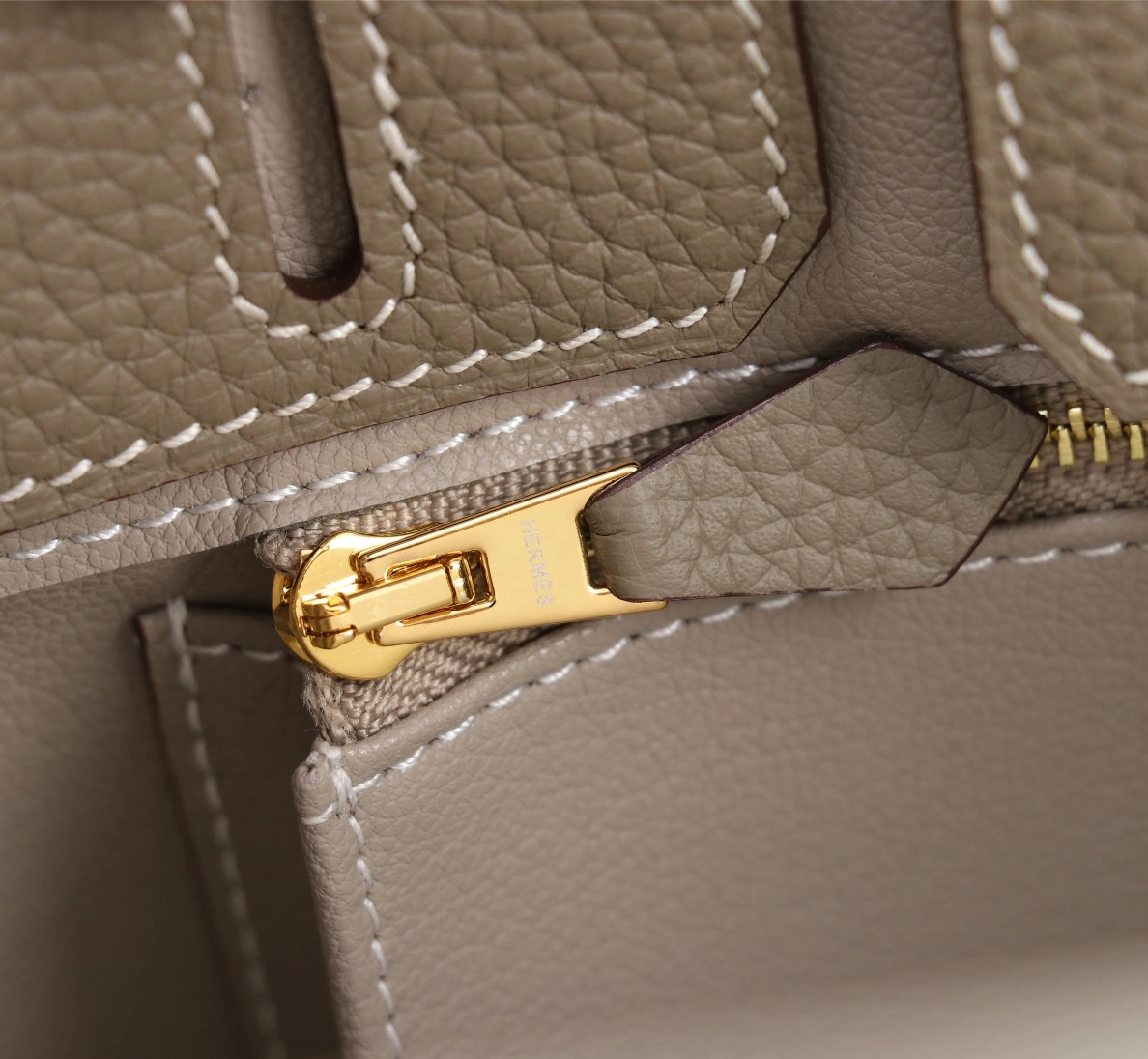 Trendy 9358 Hermes AAA Quality Handbags For Women