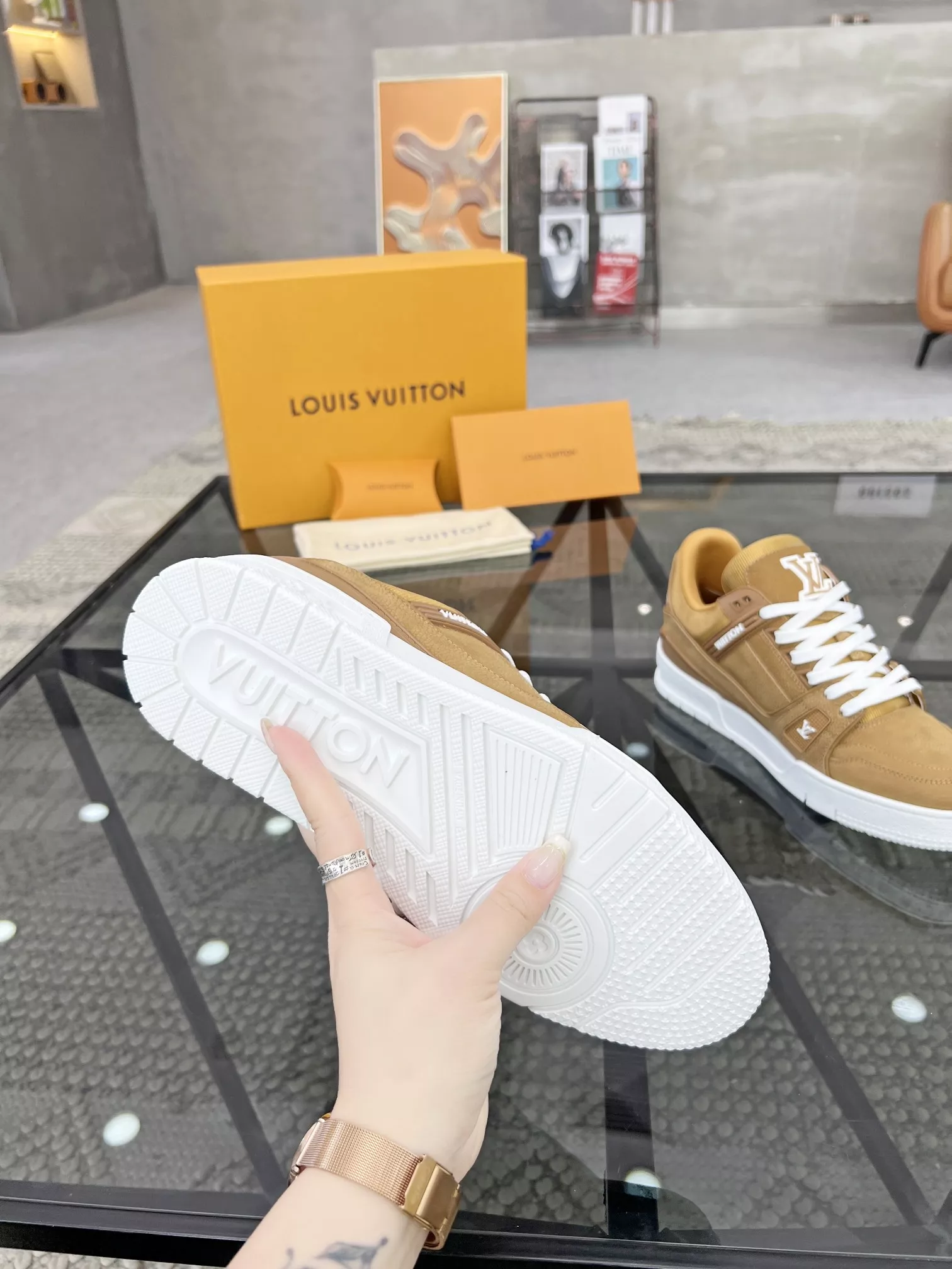 Trendy 9552 Louis Vuitton Casual Shoes For Men