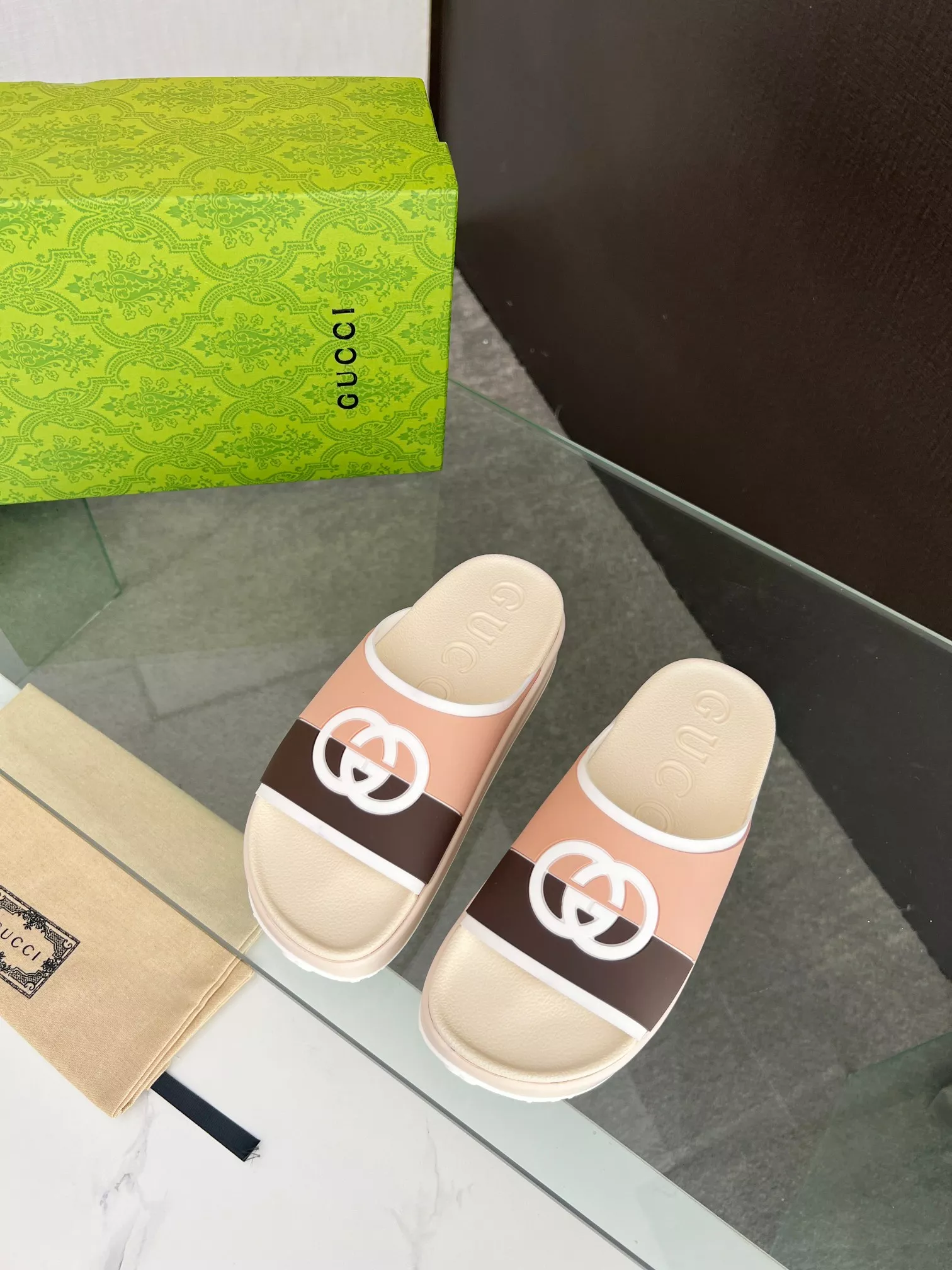 Trendy 9586 Gucci Slippers For Women