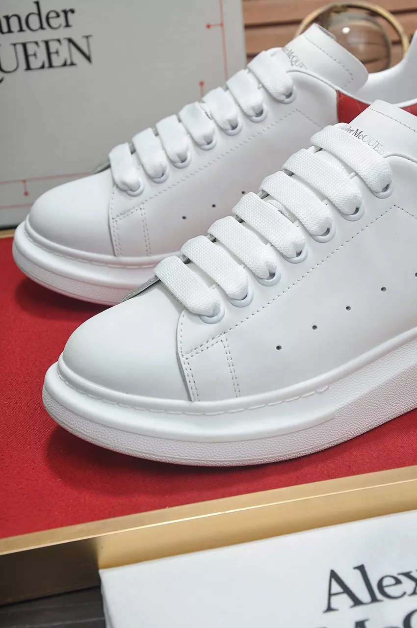 Trendy 9718 Alexander McQueen Casual Shoes For Women