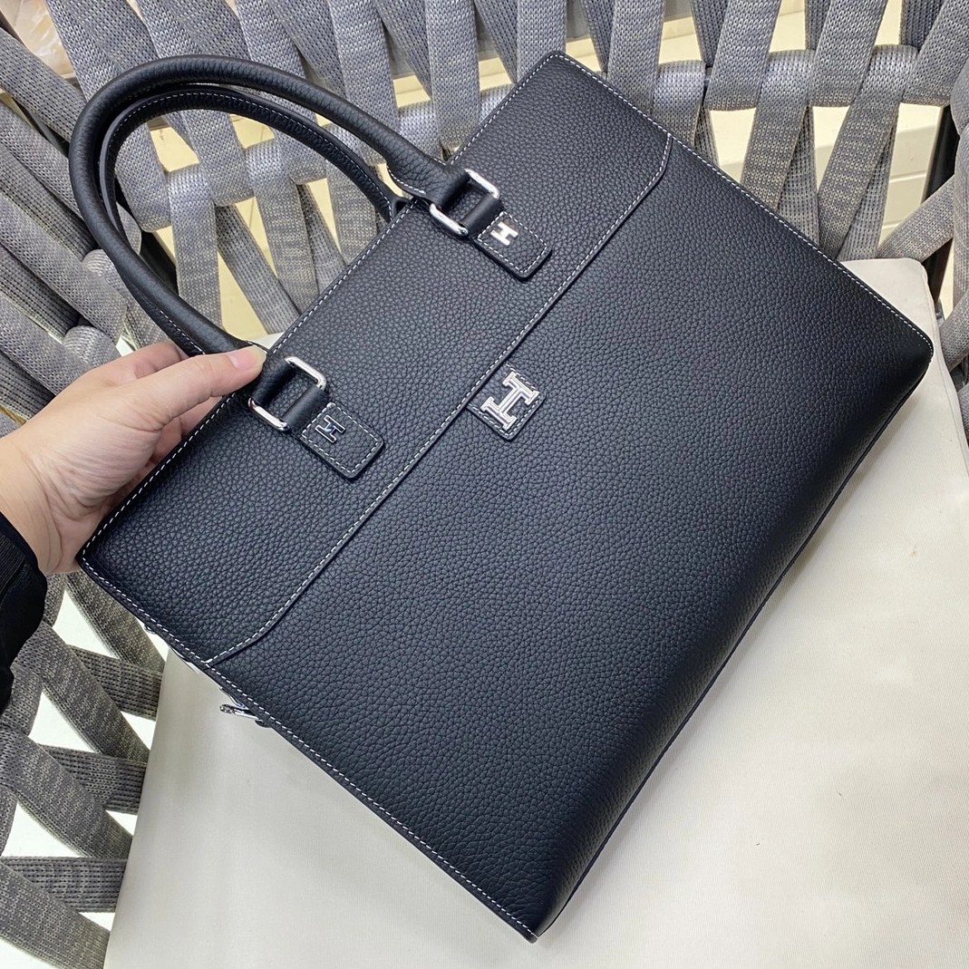 Trendy 974 Hermes AAA Man Handbags