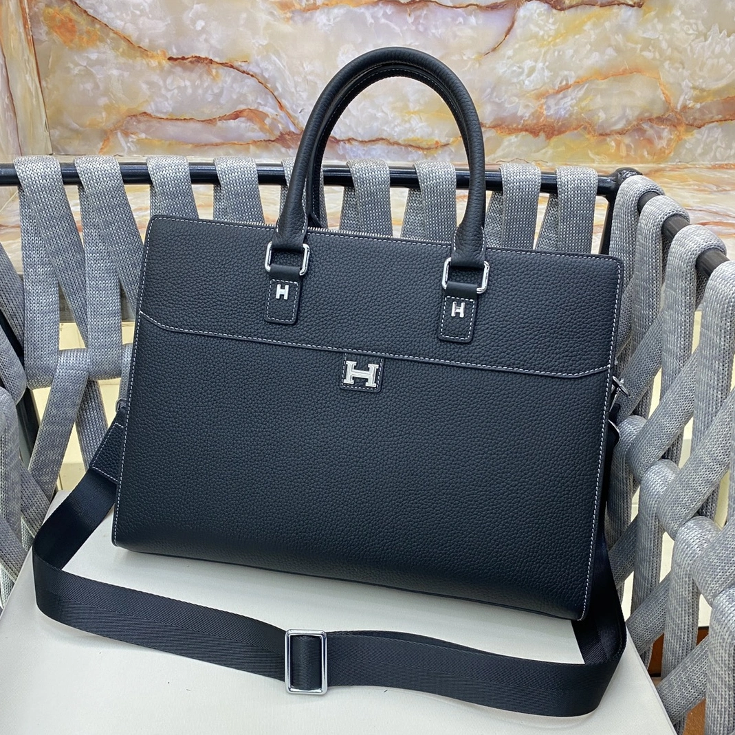 Trendy 974 Hermes AAA Man Handbags