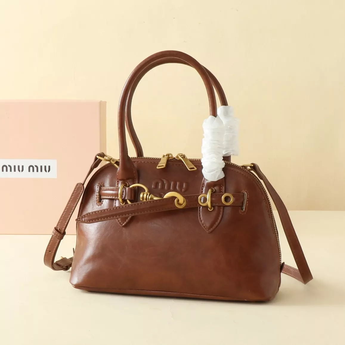 Trendy 9766 MIU MIU AAA Quality Handbags For Women