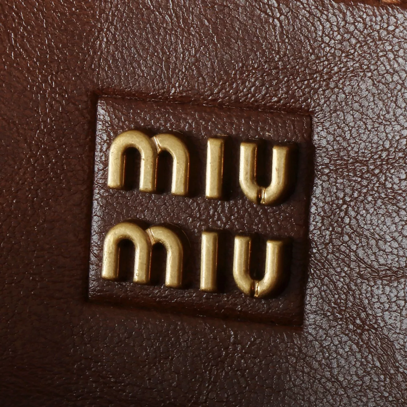 Trendy 9766 MIU MIU AAA Quality Handbags For Women