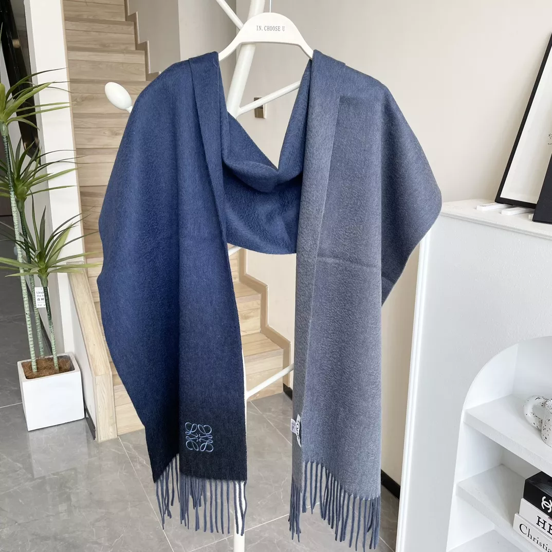 Trendy 9810 LOEWE Scarf For Women