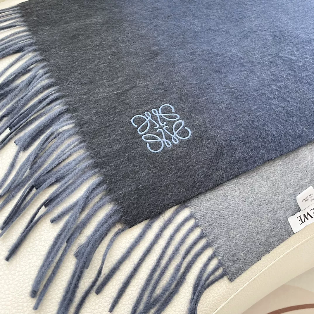 Trendy 9810 LOEWE Scarf For Women