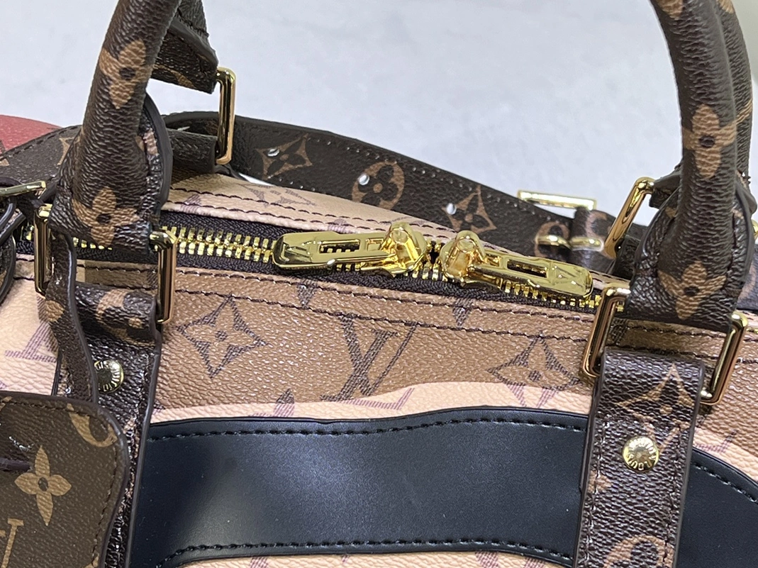 Trendy 9855 Louis Vuitton Travel Bags