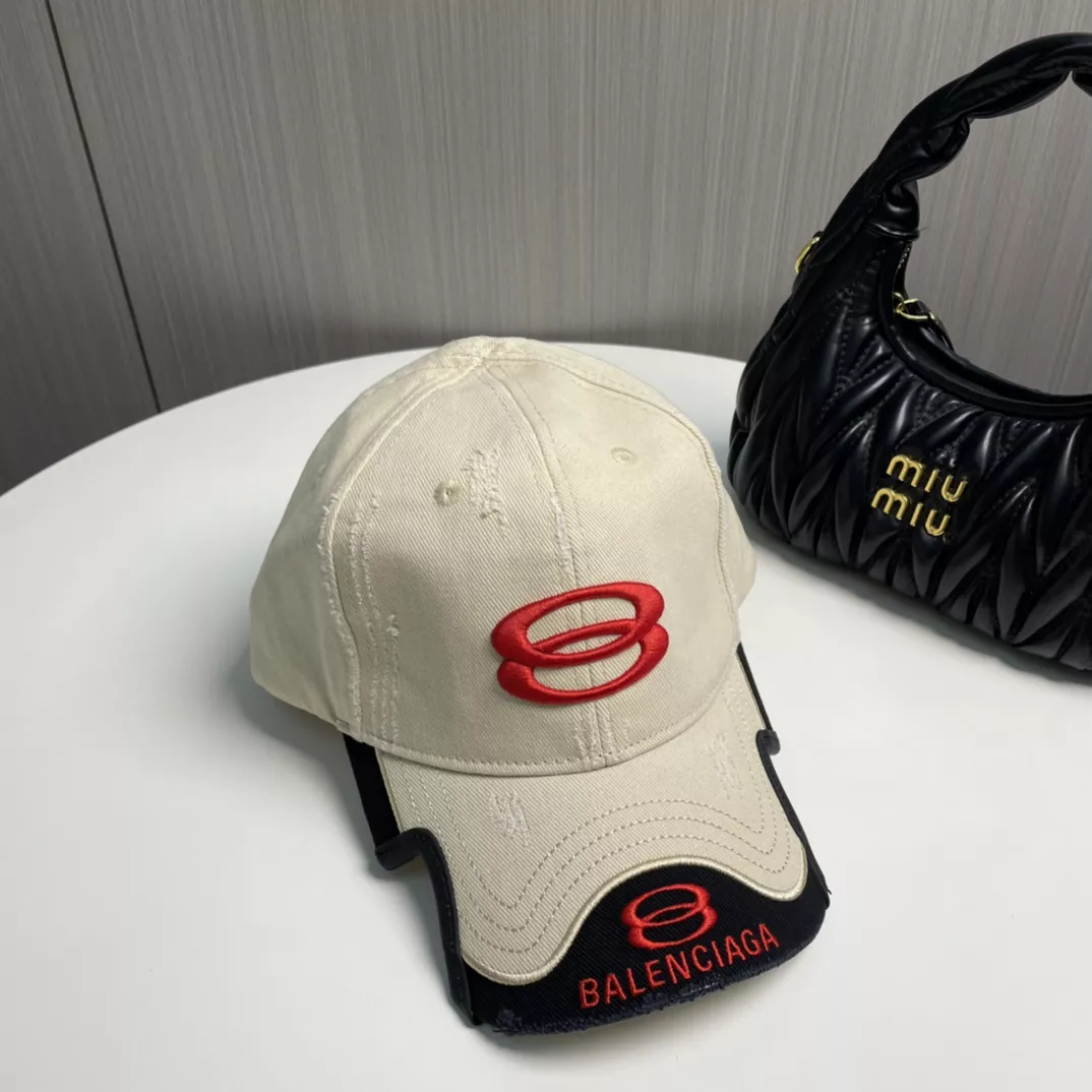 Unique 1031 Balenciaga Caps