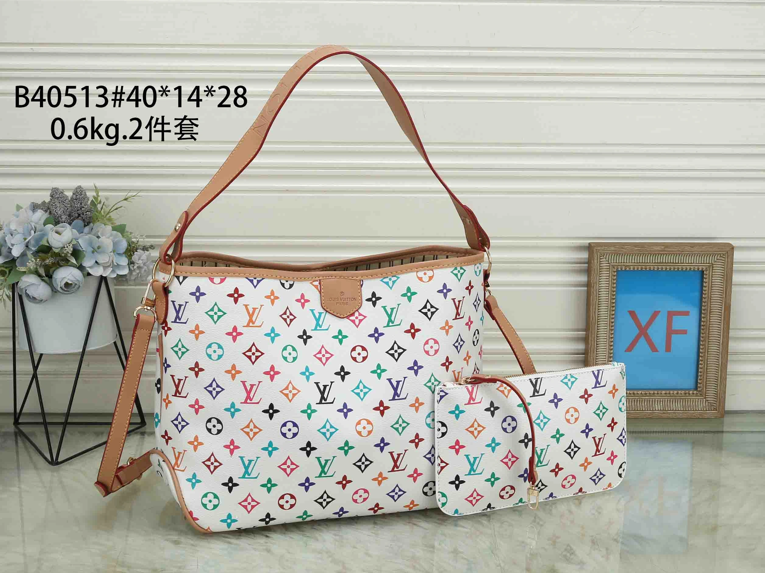 Unique 1084 Louis Vuitton HandBags For Women