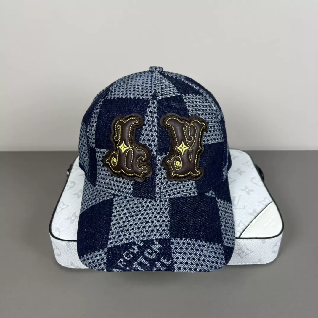 Unique 111 Louis Vuitton LV Caps