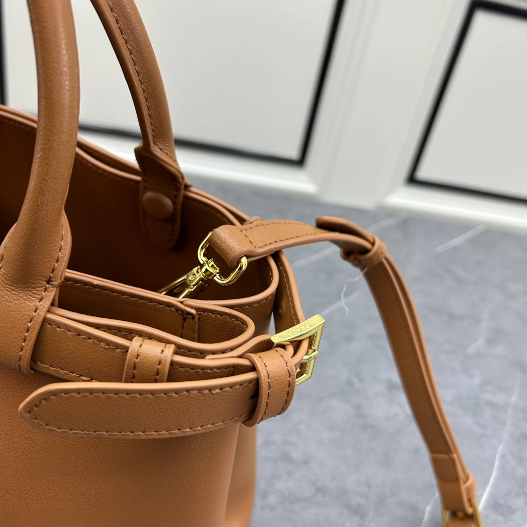 Unique 1188 Prada AAA Quality Handbags For Women