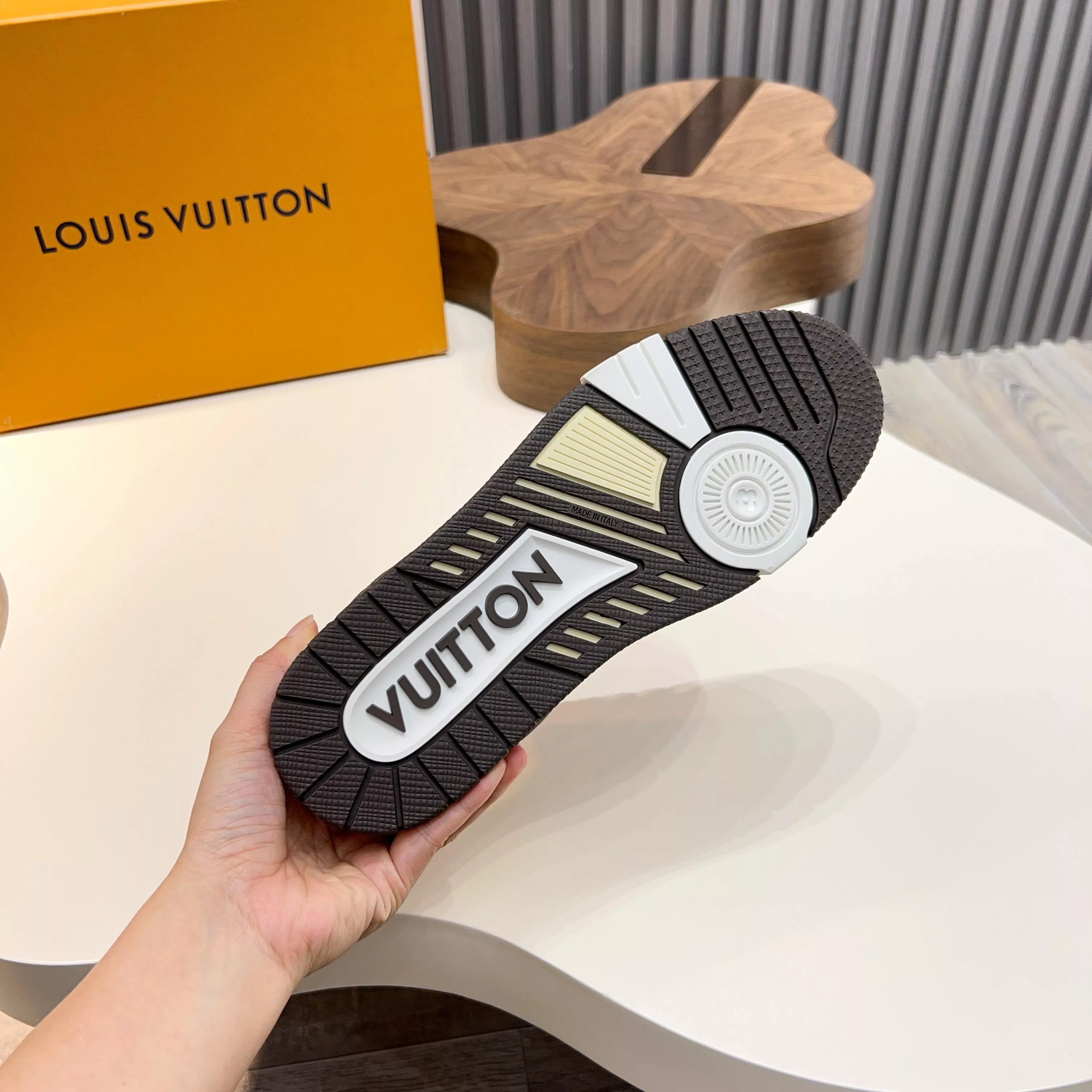 Unique 1237 Louis Vuitton Casual Shoes For Men