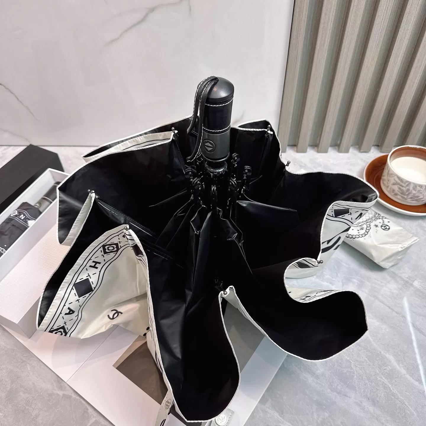 Unique 1326 Chanel Umbrellas