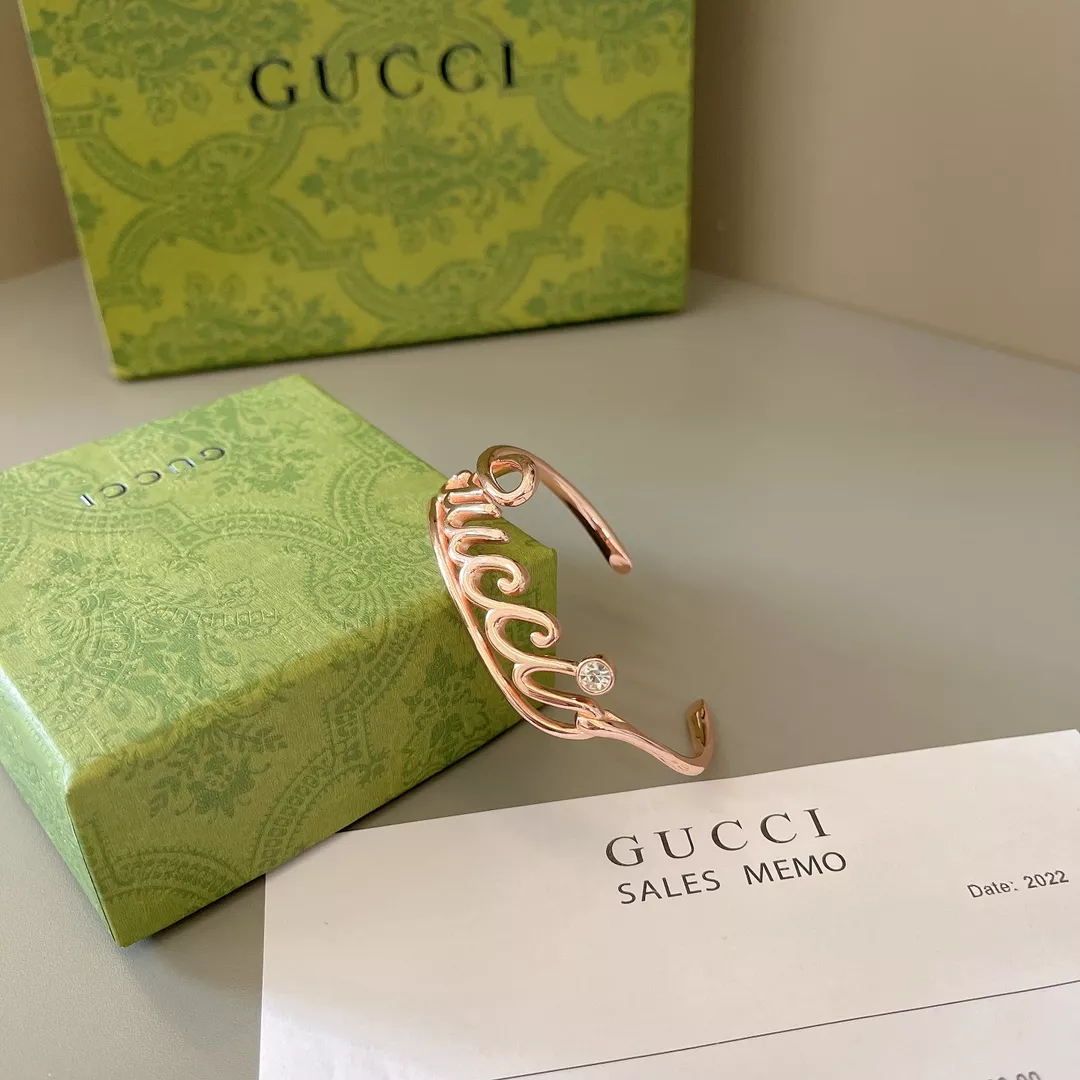 Unique 1545 Gucci Bracelets