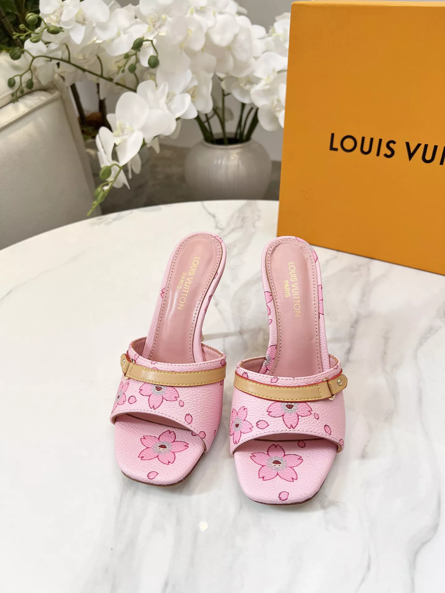 Unique 155 Louis Vuitton Slippers For Women
