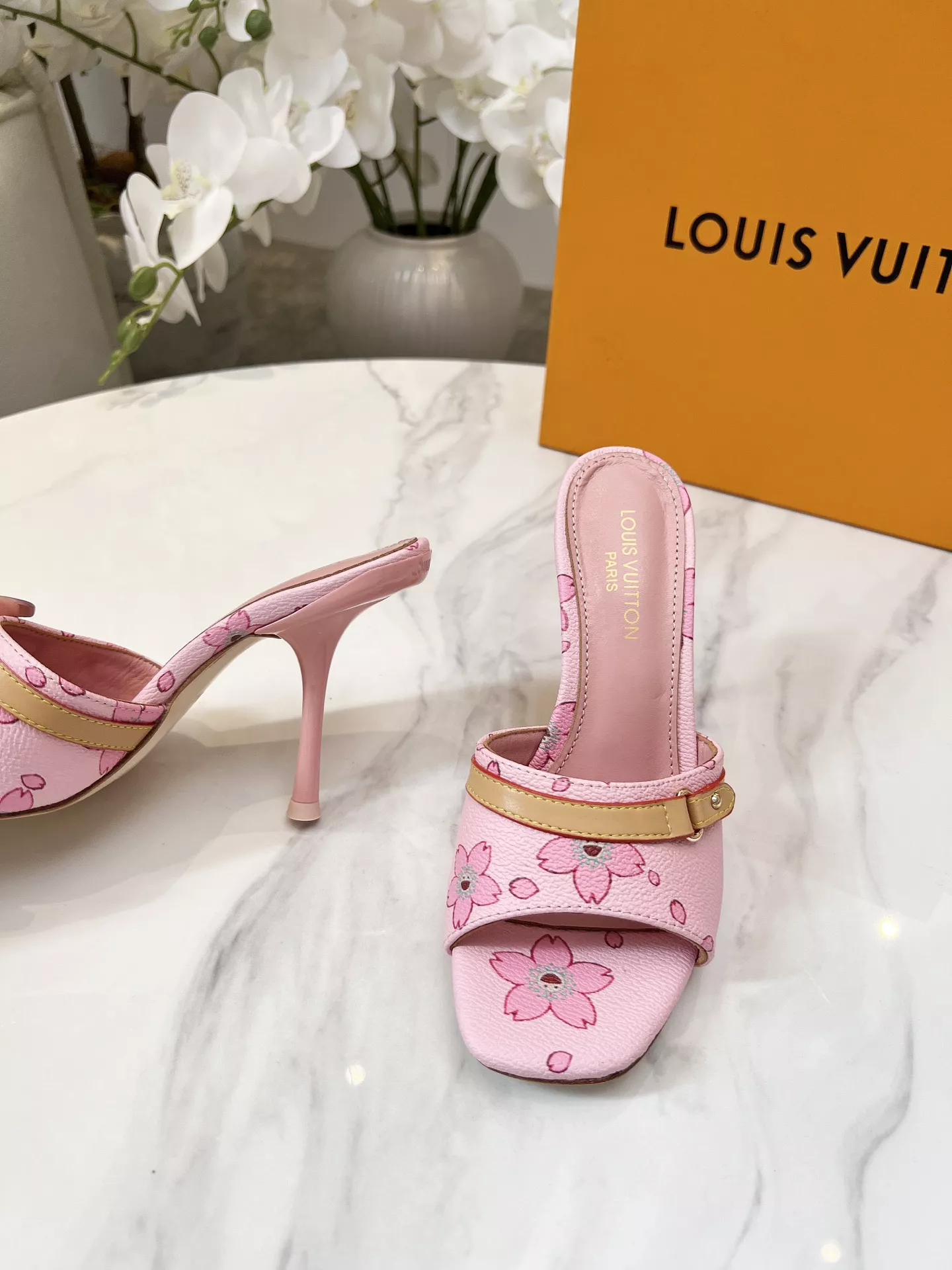 Unique 155 Louis Vuitton Slippers For Women