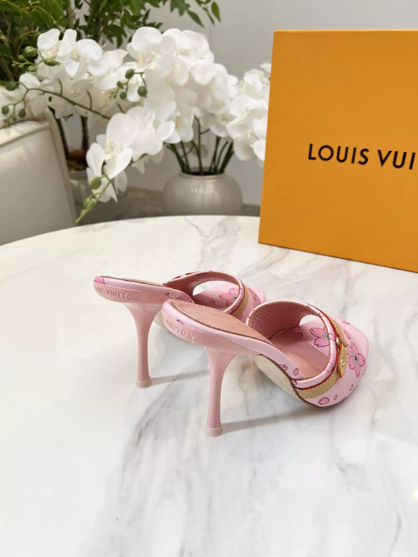 Unique 155 Louis Vuitton Slippers For Women