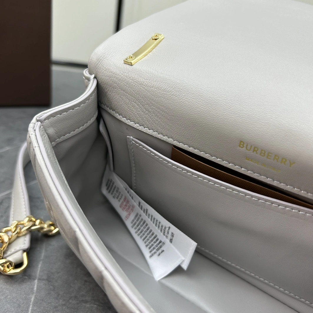 Unique 158 Burberry AAA Quality Messenger Bags For Women