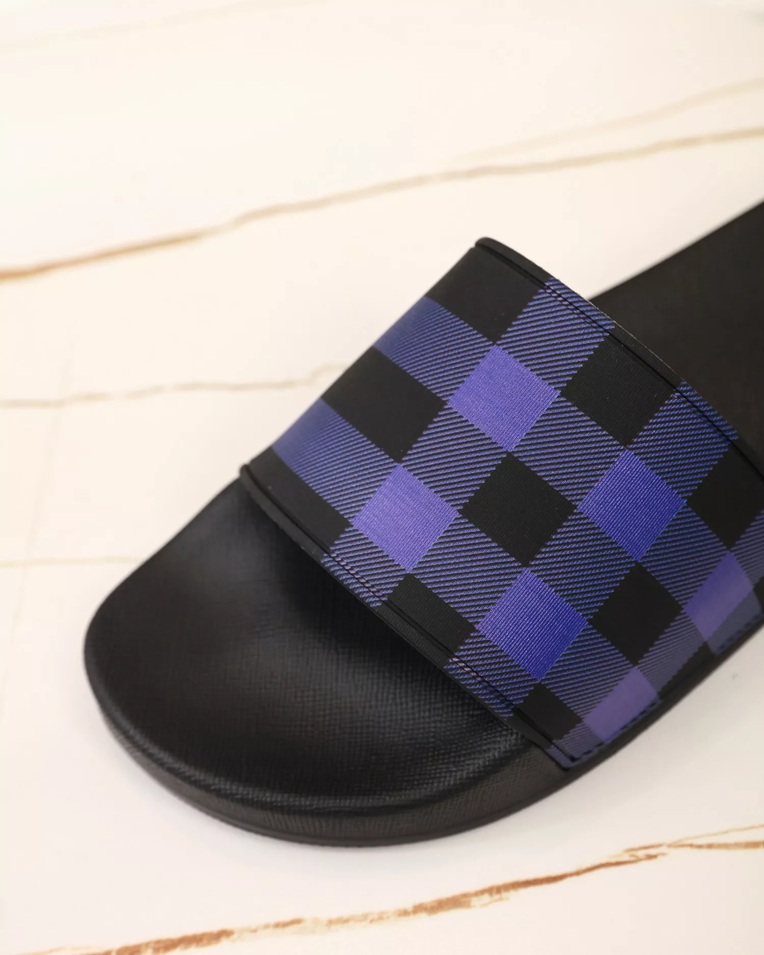 Unique 1580 Burberry Slippers For Women