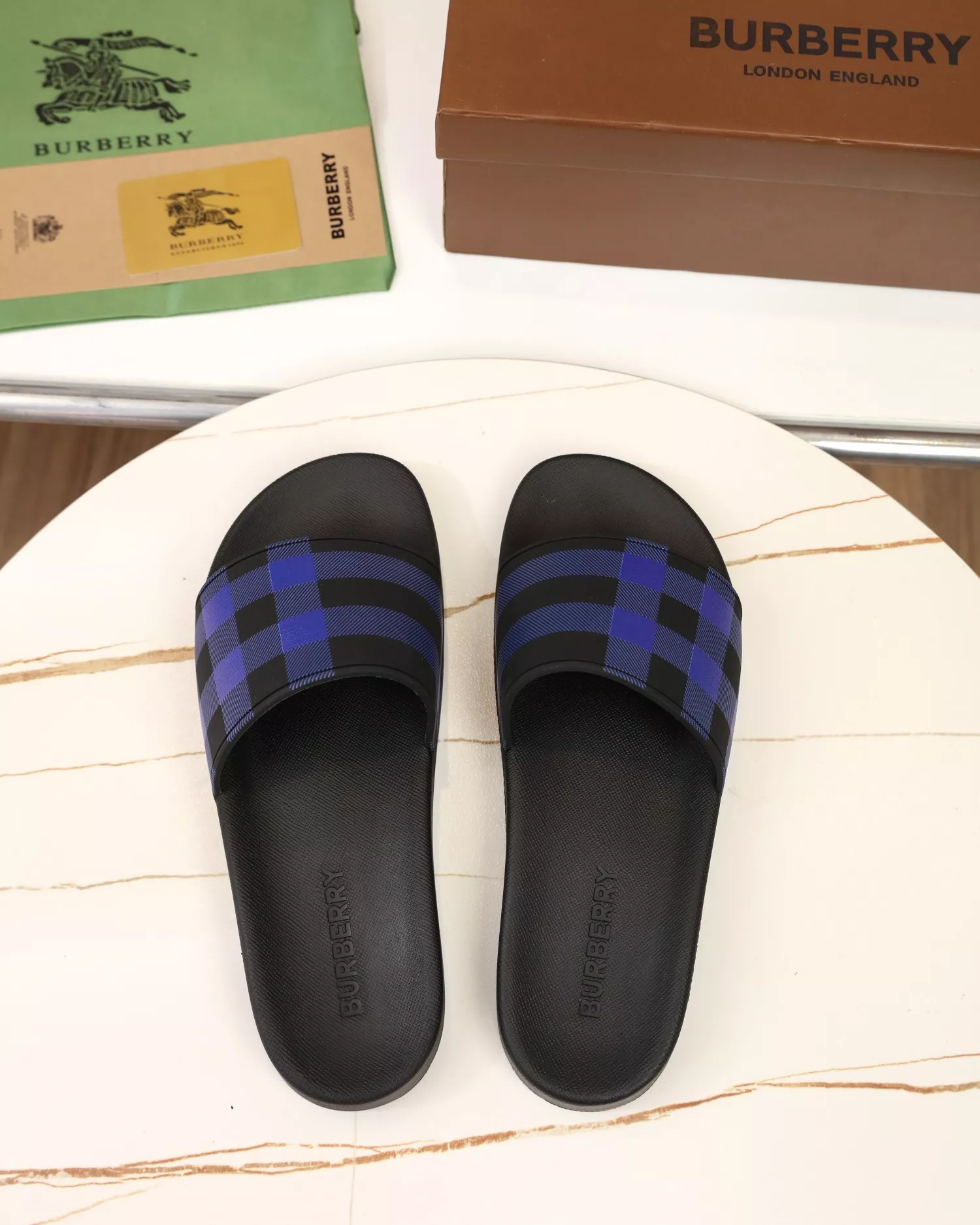 Unique 1580 Burberry Slippers For Women
