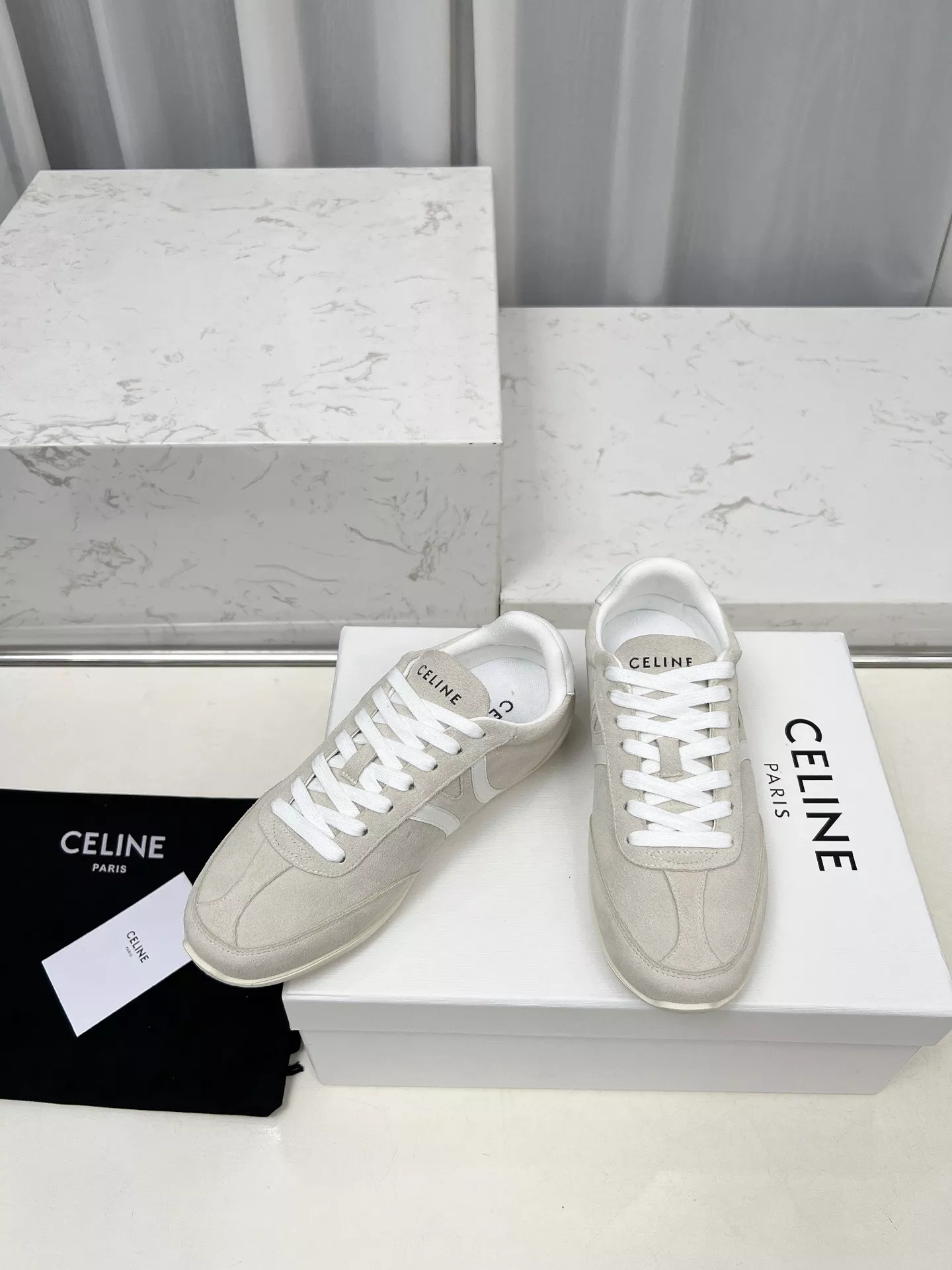 Unique 1600 Celine Casual Shoes For Men