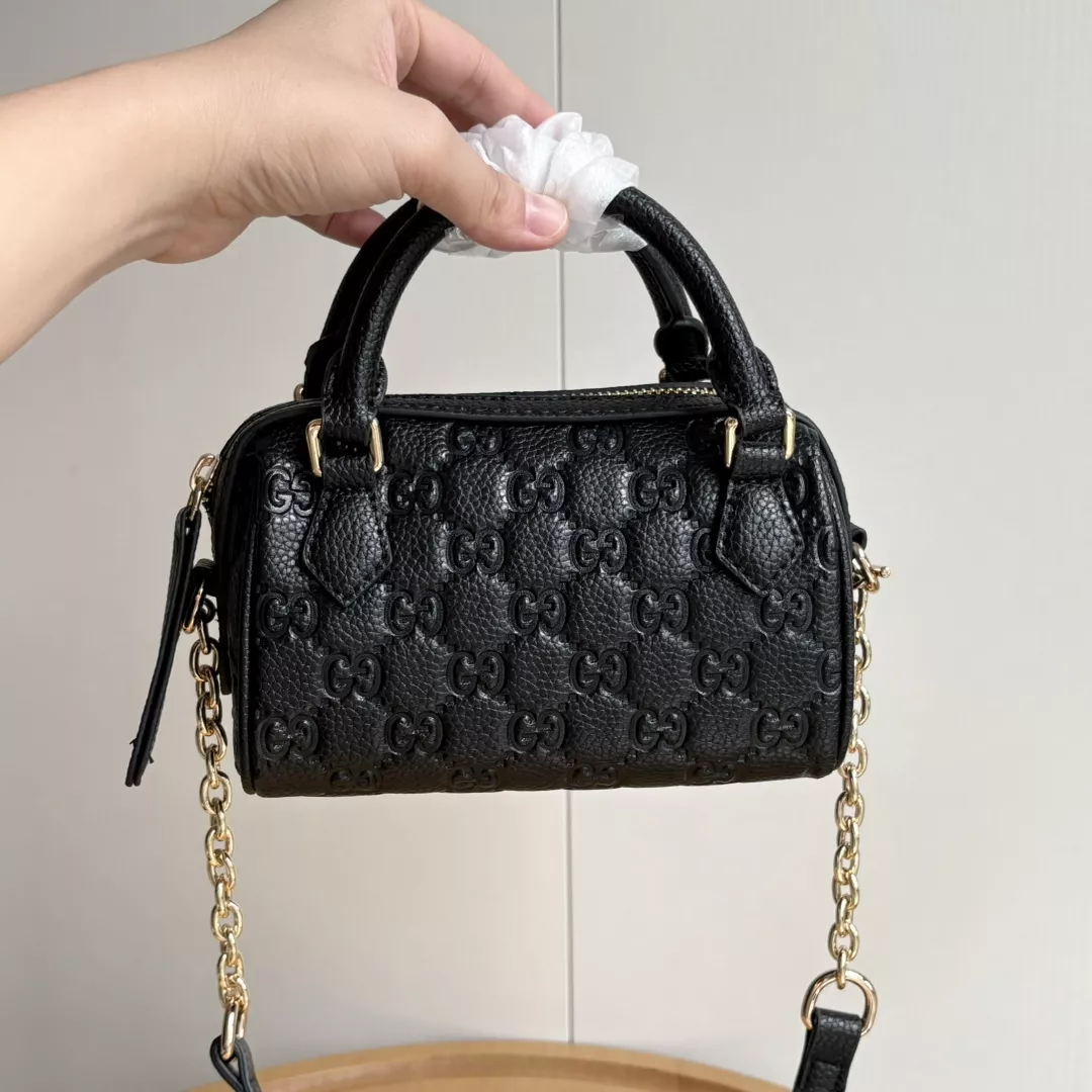 Unique 1673 Gucci AAA Quality Handbags For Women