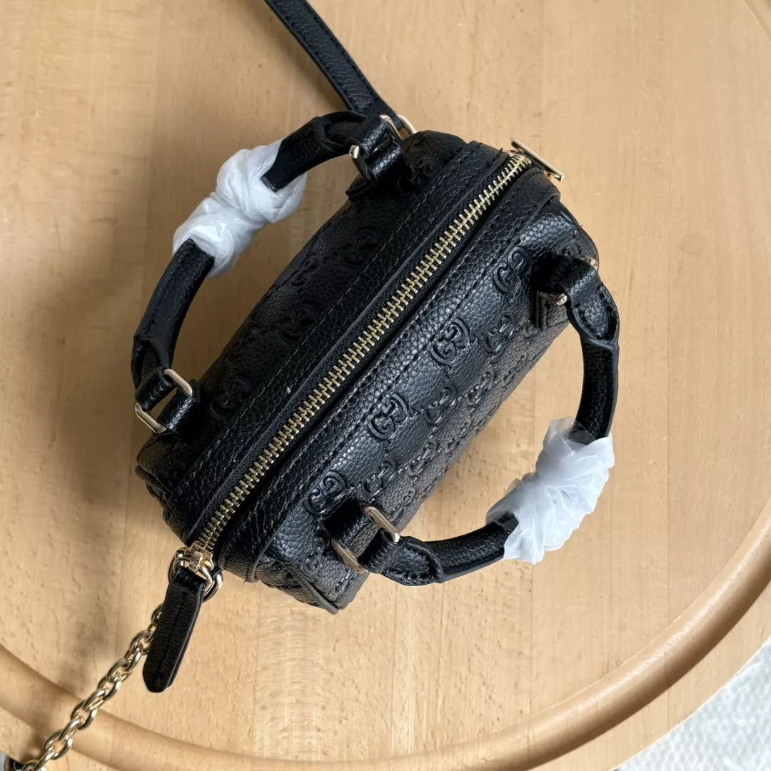 Unique 1673 Gucci AAA Quality Handbags For Women
