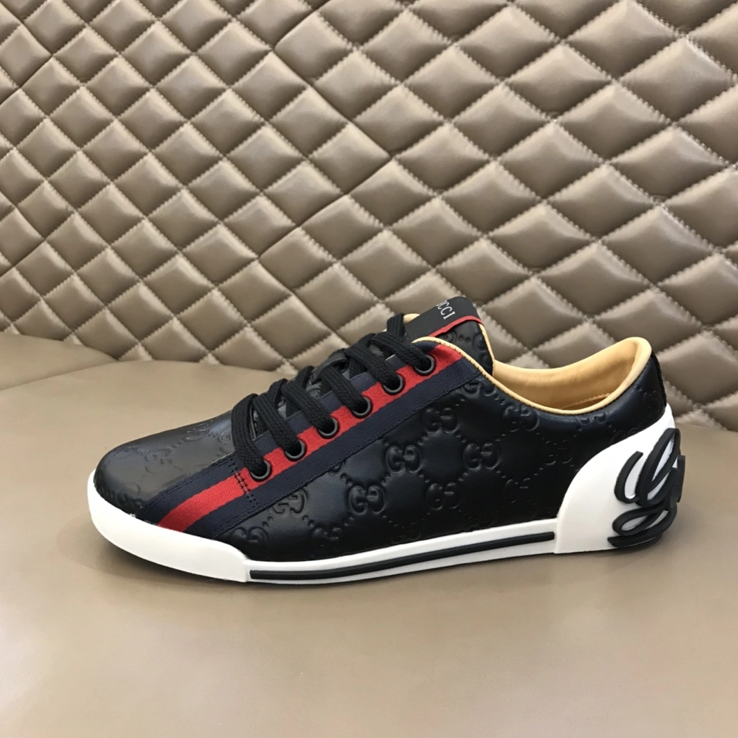 Unique 1875 Gucci Casual Shoes For Men