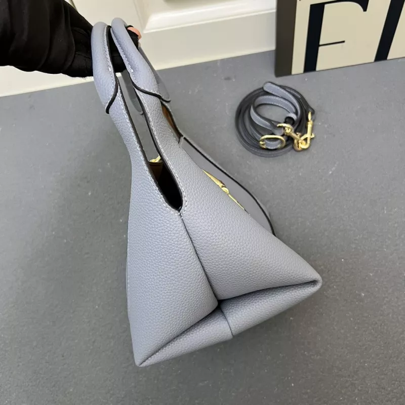 Unique 1939 Gucci AAA Quality Handbags For Women