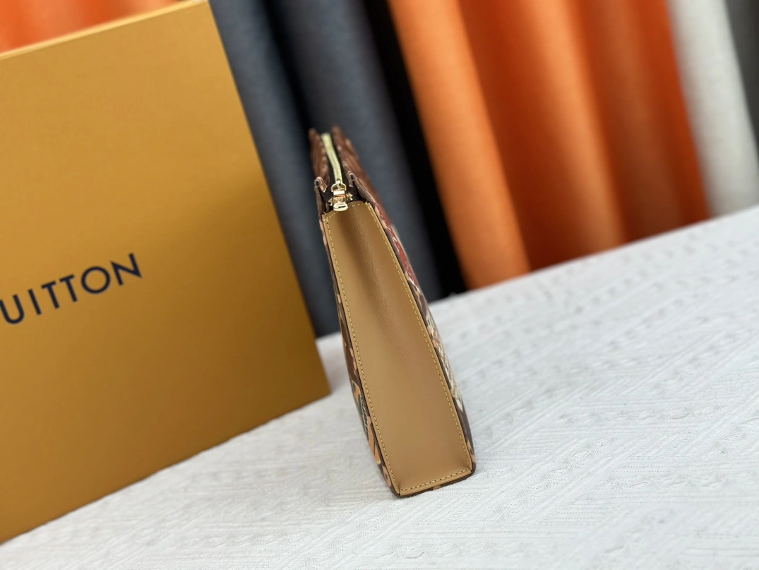 Unique 2238 Louis Vuitton LV Wallets For Women