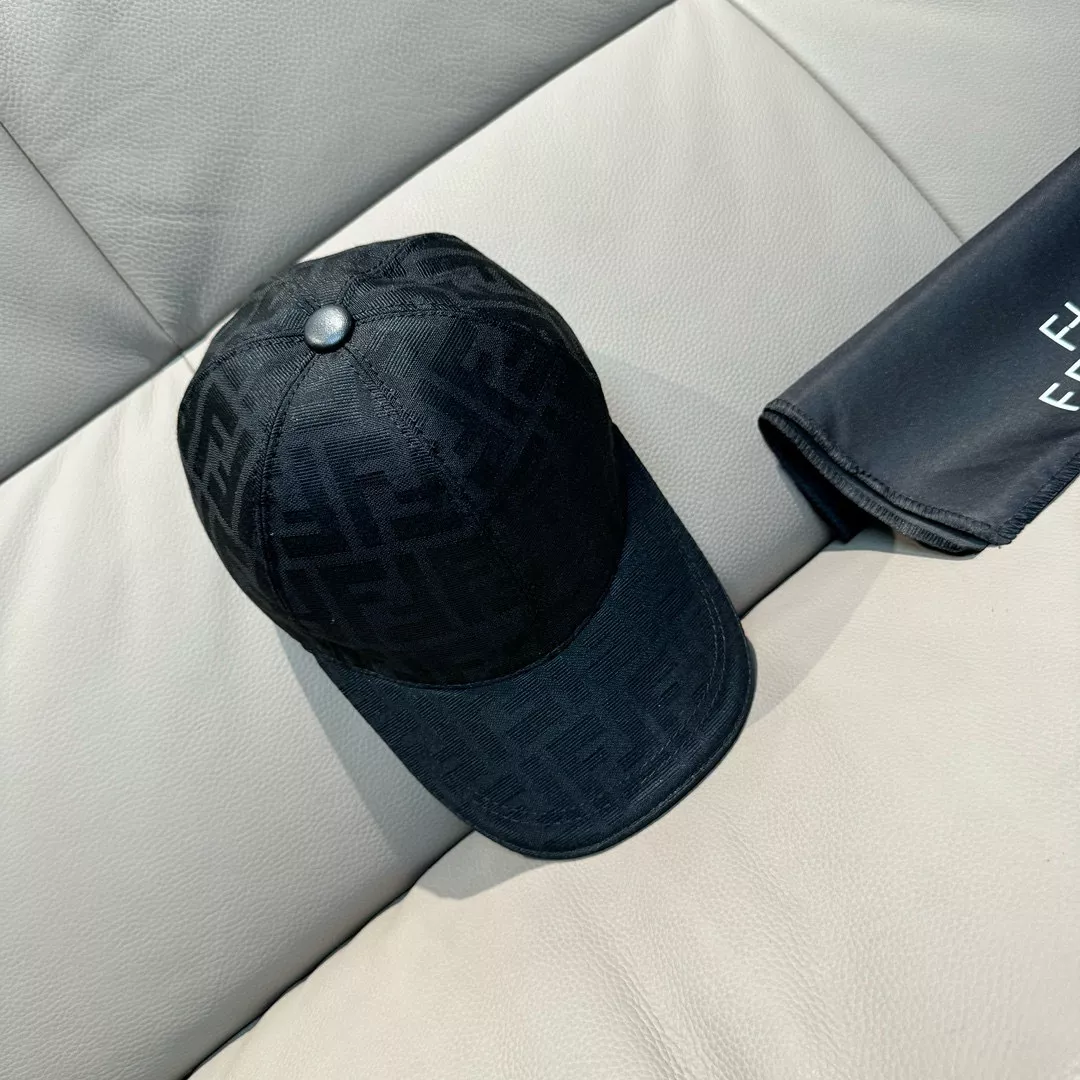 Unique 2307 Fendi Caps