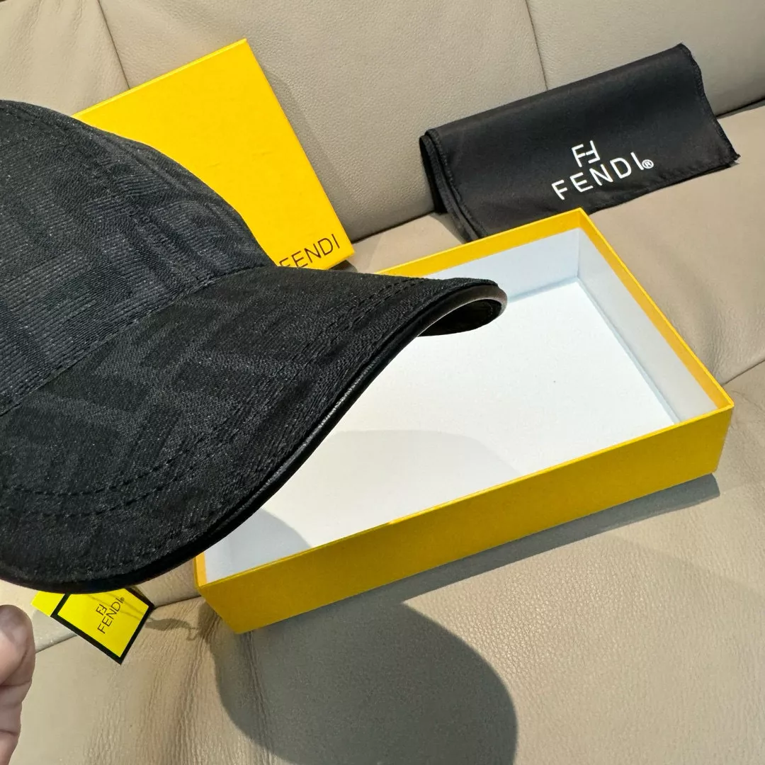 Unique 2307 Fendi Caps