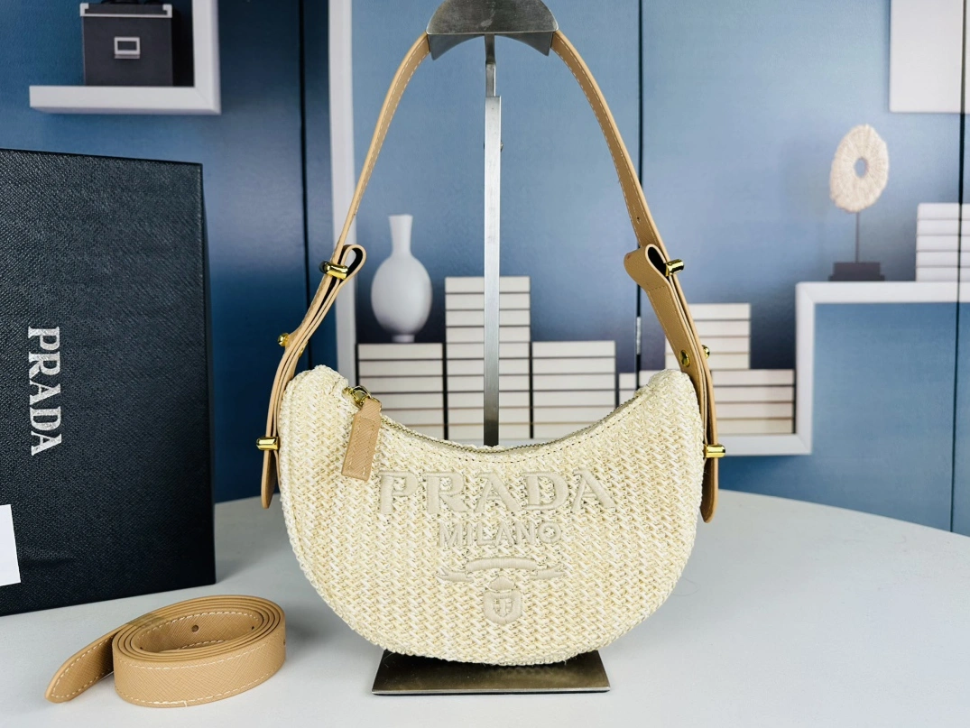 Unique 2314 Prada AAA Quality Shoulder Bags For Women