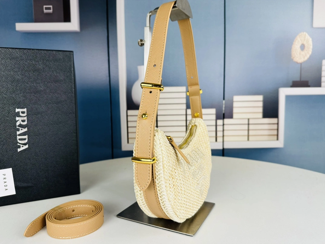 Unique 2314 Prada AAA Quality Shoulder Bags For Women